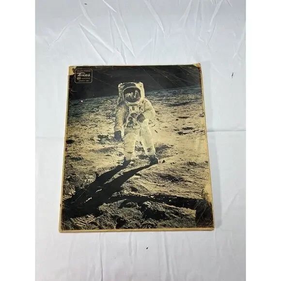 Historic Magazines And Houston Chronicle Newspapers “ Read Description” - Picture 12 of 13